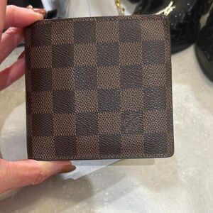Checkered Brown men’s Louis Vuitton wallet